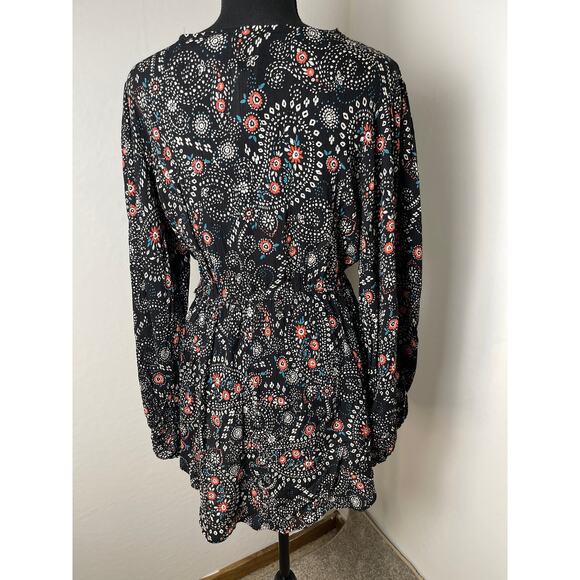 NTW Angie Women's Paisley Lace Hem Boho Floral Elastic Waist Blouse Black L - Picture 2 of 10